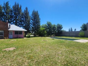 VENTA CASA 3 AMB Bº PRIVADO LOS OMBÚES FCIO VARELA