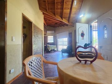 VENTA CASA 3 AMB Bº PRIVADO LOS OMBÚES FCIO VARELA