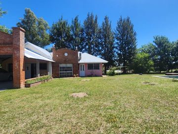 VENTA CASA 3 AMB Bº PRIVADO LOS OMBÚES FCIO VARELA