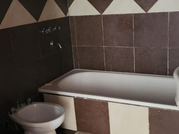 CASA MULTIFAMILIAR 5 AMB EN VENTA EN CIUDAD MADERO