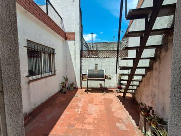 Venta Ph 3amb. c/patio y terraza en Villa Martelli