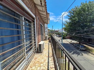 Venta Ph 3amb. c/patio y terraza en Villa Martelli