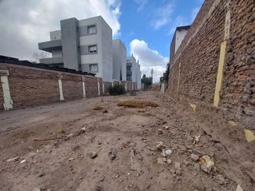 REMAX VENDIMIA VENDE LOTE EN EXCELENTE PUNTO