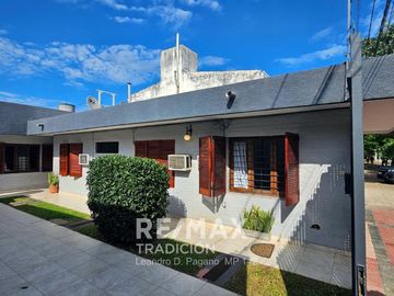 Casa en venta – Av. Italia - Resistencia