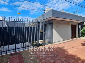 Casa en venta – Av. Italia - Resistencia