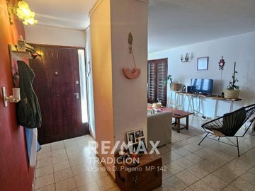 Casa en venta – Av. Italia - Resistencia