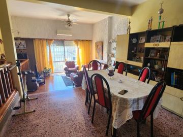 Departamento Tipo Casa en venta en Wilde