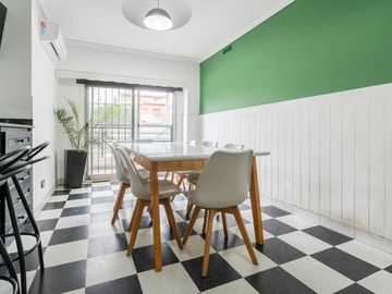 VENTA Casa 8 Amb. ¡Super Amplia! 