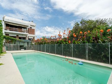 VENTA Casa 8 Amb. ¡Super Amplia! 