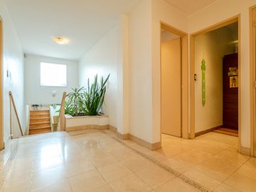 VENTA Casa 8 Amb. ¡Super Amplia! 