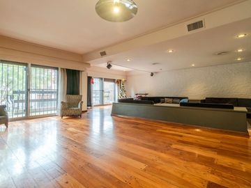VENTA Casa 8 Amb. ¡Super Amplia! 