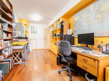 VENTA Casa 8 Amb. ¡Super Amplia! 