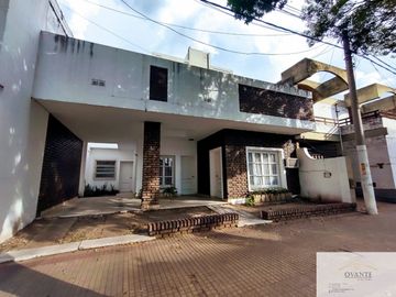 Casa en venta de 3 dormitorios en Macrocentro