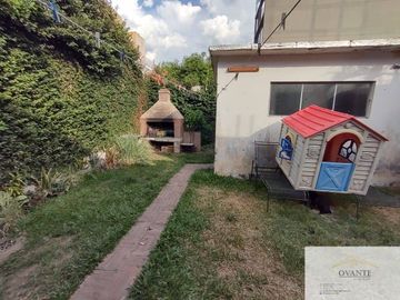 Casa en venta de 3 dormitorios en Macrocentro