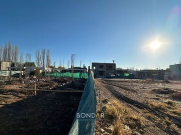 CASA EN VENTA GRAN BOEDO -3 Dorm/ Cochera doble/ Finas terminaciones