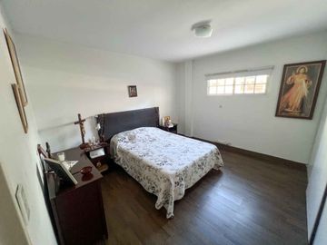 VENTA DEPARTAMENTO 4 AMBIENTES MAS DEPENDENCIA