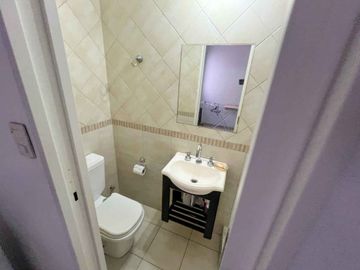 VENTA DEPARTAMENTO 4 AMBIENTES MAS DEPENDENCIA