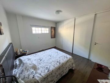 VENTA DEPARTAMENTO 4 AMBIENTES MAS DEPENDENCIA