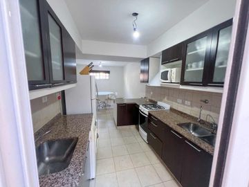 VENTA DEPARTAMENTO 4 AMBIENTES MAS DEPENDENCIA