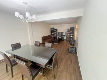 VENTA DEPARTAMENTO 4 AMBIENTES MAS DEPENDENCIA