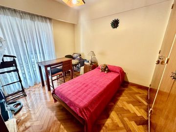 VENTA DPTO 4 AMB DEP BARRACAS COCHERA