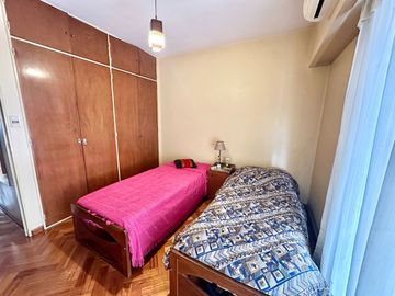 VENTA DPTO 4 AMB DEP BARRACAS COCHERA