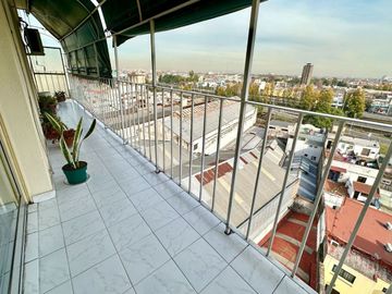 VENTA DPTO 4 AMB DEP BARRACAS COCHERA