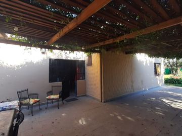 VENTA GLEW CASA QUINTA 1200M2