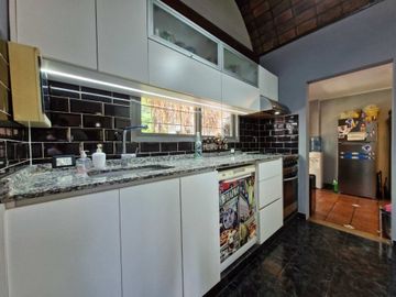 CASA EN VENTA LONGCHAMPS 5 AMB APTO CREDITO