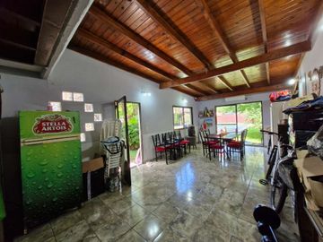CASA EN VENTA LONGCHAMPS 5 AMB APTO CREDITO
