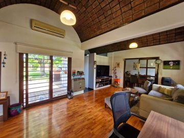 CASA EN VENTA LONGCHAMPS 5 AMB APTO CREDITO