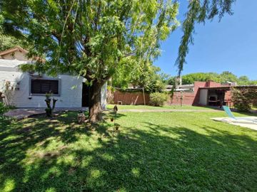 CASA EN VENTA LONGCHAMPS 5 AMB APTO CREDITO