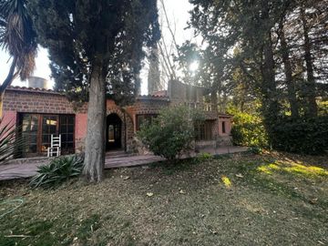 Venta Casa Mixta + Casa Interna - La Puntilla