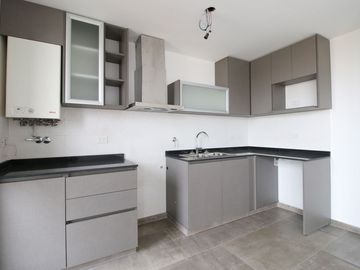 VENTA DEPTO DUPLEX CON TERRAZA Y COCHERA  QUILMES