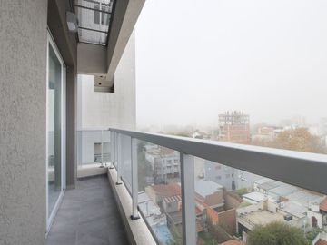 VENTA DEPTO DUPLEX CON TERRAZA Y COCHERA  QUILMES