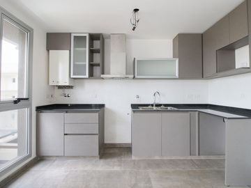 VENTA DEPTO DUPLEX CON TERRAZA Y COCHERA  QUILMES