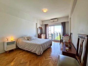 VENTA DEPTO 4 AMB EN CABALLITO APTO CREDITO