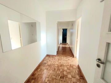 VENTA DPTO 4 AMB. ENTRE AV. AVELLANEDADA Y BOGOTA