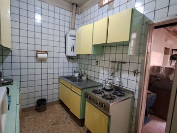 Venta Locales, Oficinas y Casa, Morón