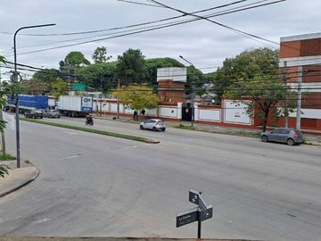Venta Locales, Oficinas y Casa, Morón
