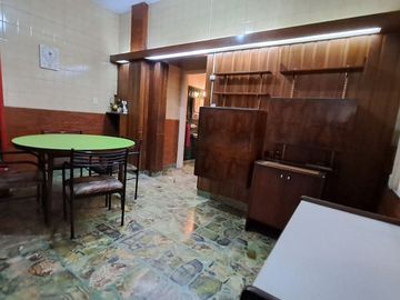 Venta Locales, Oficinas y Casa, Morón
