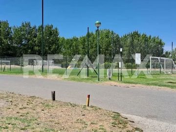Casa en Venta, Barrio Privado Canales de Plottier