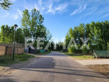 Casa en Venta, Barrio Privado Canales de Plottier