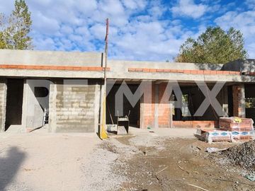 Casa en Venta, Barrio Privado Canales de Plottier