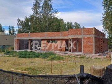 Casa en Venta, Barrio Privado Canales de Plottier