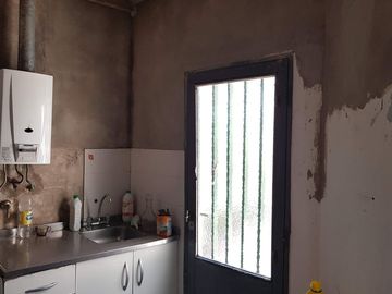 VENTA DTO INTERNO 2 DORM A REFACCIONAR  S. CABRAL