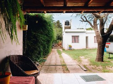 VENTA 2 PH SOBRE AV TISSERA TALAR DE MENDIOLAZA