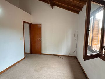 VENTA PH 3 AMBIENTES BALCARCE - PLAZA DE LA CRUZ