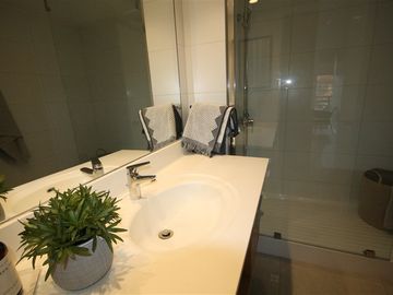 Departamento en Venta en Presidente Riesco // Calle Luz // Isidora Goyenechea