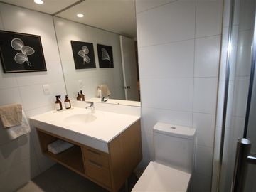 Departamento en Venta en Presidente Riesco // Calle Luz // Isidora Goyenechea